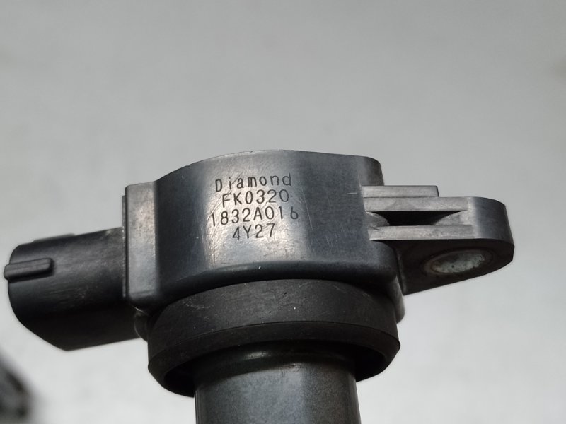 Катушка зажигания MITSUBISHI LANCER X 10 07-15 2.0 4B11 Катушка зажигания MITSUBISHI LANCER X 10 07-15 2.0 4B11