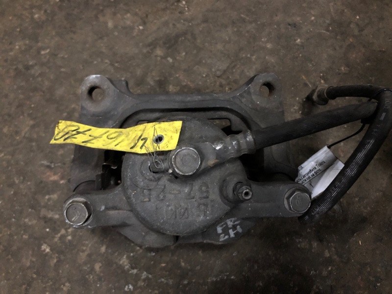 Суппорт тормозной передний левый AVENSIS 03-08 Суппорт тормозной передний левый AVENSIS 03-08