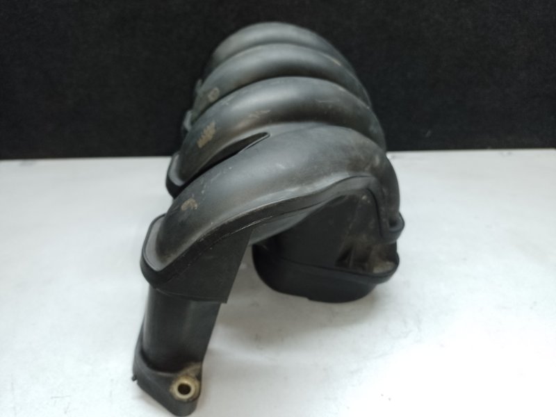 Коллектор впускной MATRIX 02-08 2002 ZZE132 1.8L 1ZZ-FE