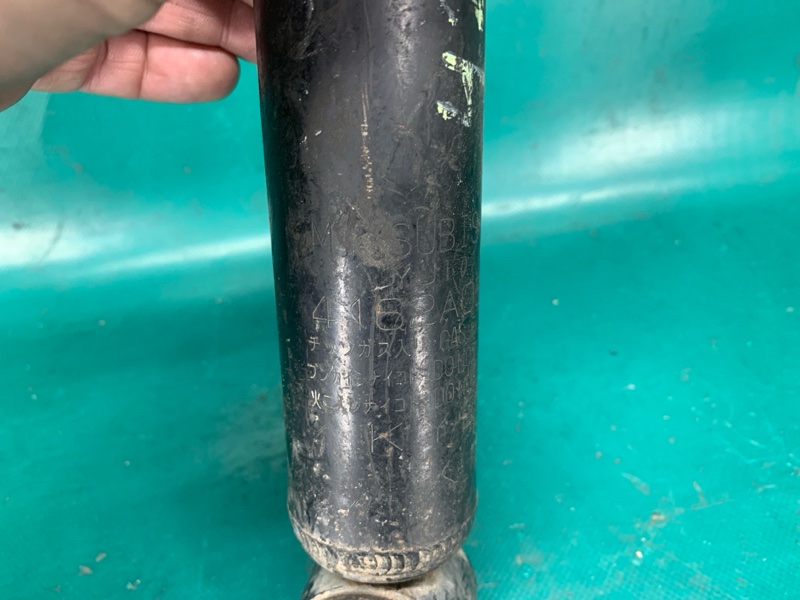 Амортизатор задний MITSUBISHI OUTLANDER XL 05-13