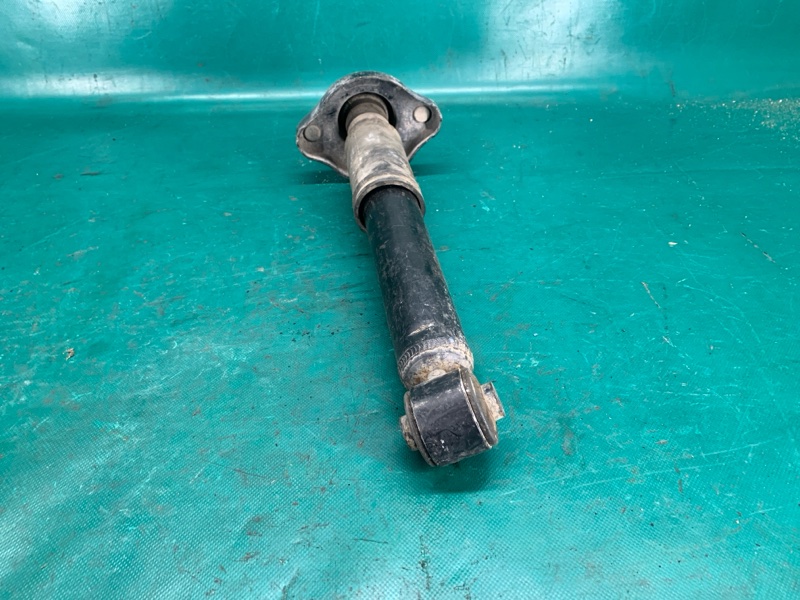 Амортизатор задний OUTLANDER XL 05-13