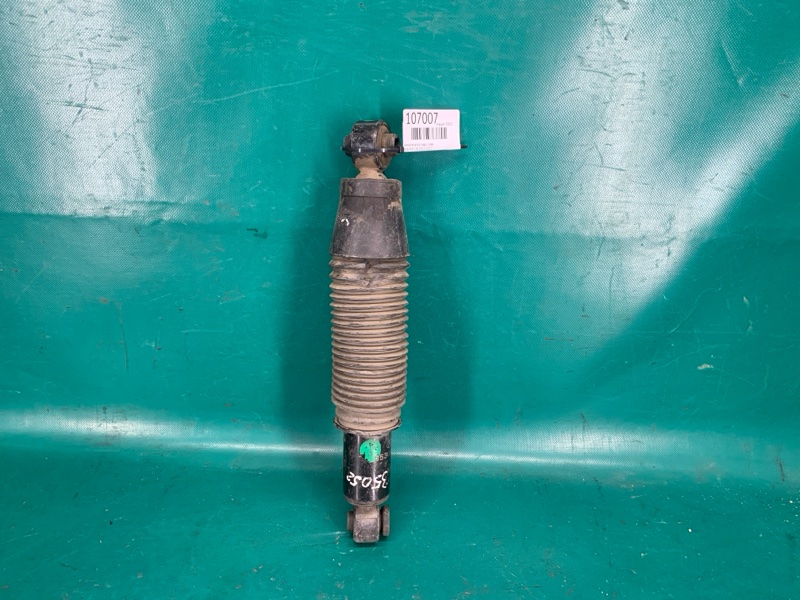 Запчасть амортизатор задний правый KIA RIO UB 2011-2017 55300-4L002 Б/У Амортизатор задний правый KIA RIO UB 2011-2017 55300-4L002 Б/У