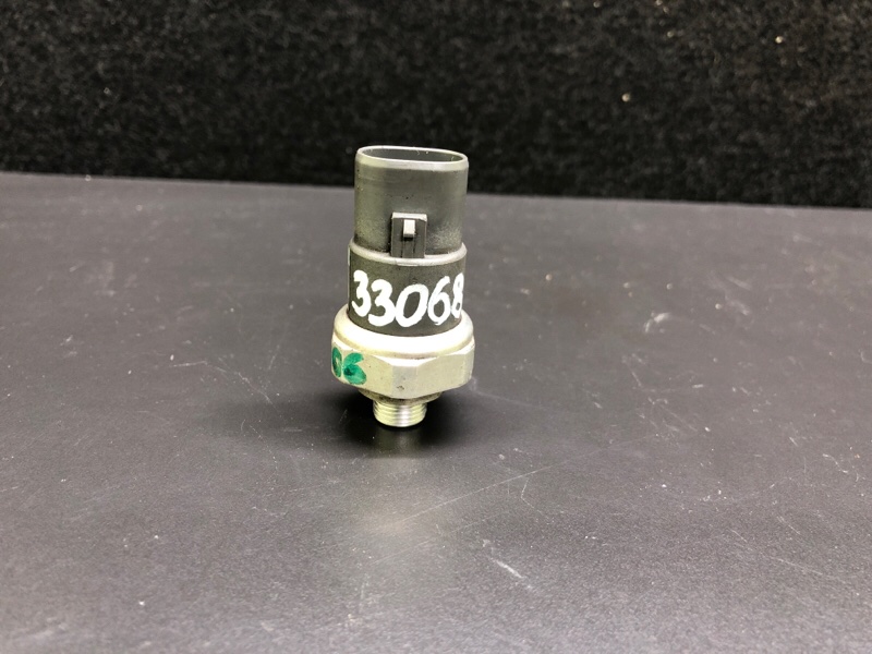 Датчик давления кондиционера TOYOTA CAMRY 30 02-06 2005 ACV30 2.4 2AZFE 88645-08010 Б/У