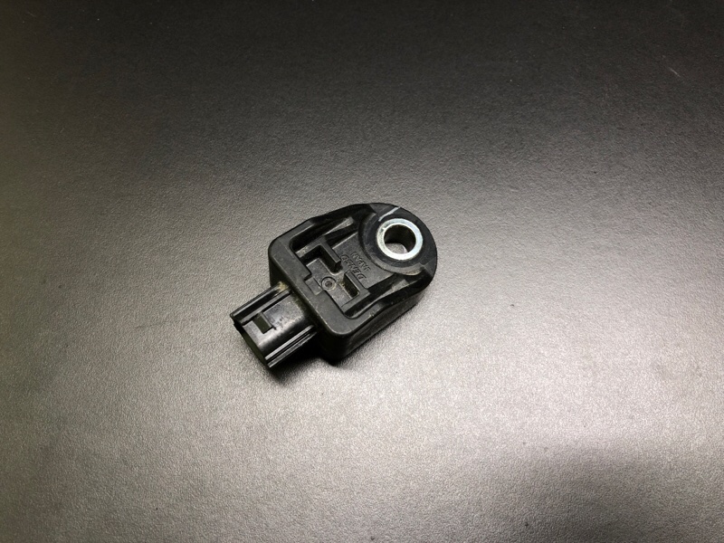 Датчик удара TOYOTA CAMRY 40 06-11 89173-09400 Б/У