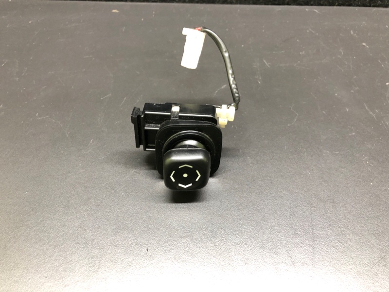 Кнопка регулировки рулевой колонки LEXUS LS460 06-12 89235-50090 Б/У