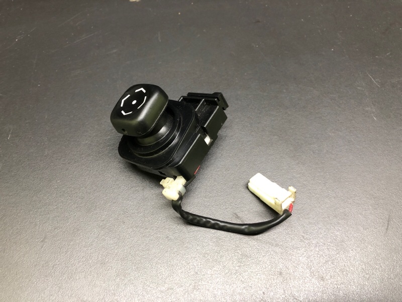 Кнопка регулировки рулевой колонки LEXUS LS460 06-12