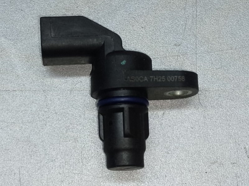 Датчик положения распредвала FORD FOCUS 10-18 2018 2.0 C20HDEX AS7Z-6B288-D Б/У