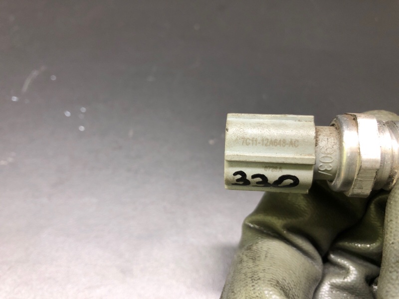 Датчик температуры охлаждающей жидкости FOCUS 10-18