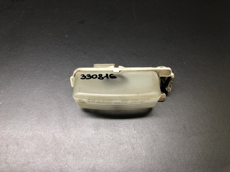 Подсветка номера NISSAN LEAF 10-17 26510-CD00A Б/У