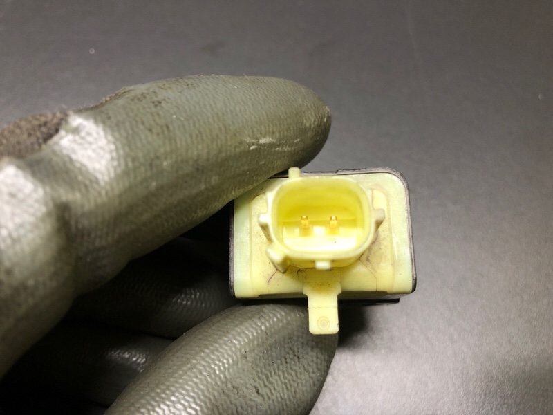 Датчик удара передний TOYOTA CAMRY 50 12-15 Датчик удара передний TOYOTA CAMRY 50 12-15