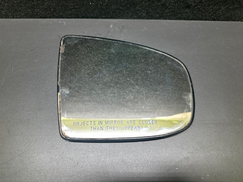 Зеркальный элемент правый BMW X5 (E70) 07-13 E70 51 16 7 174 988 Б/У