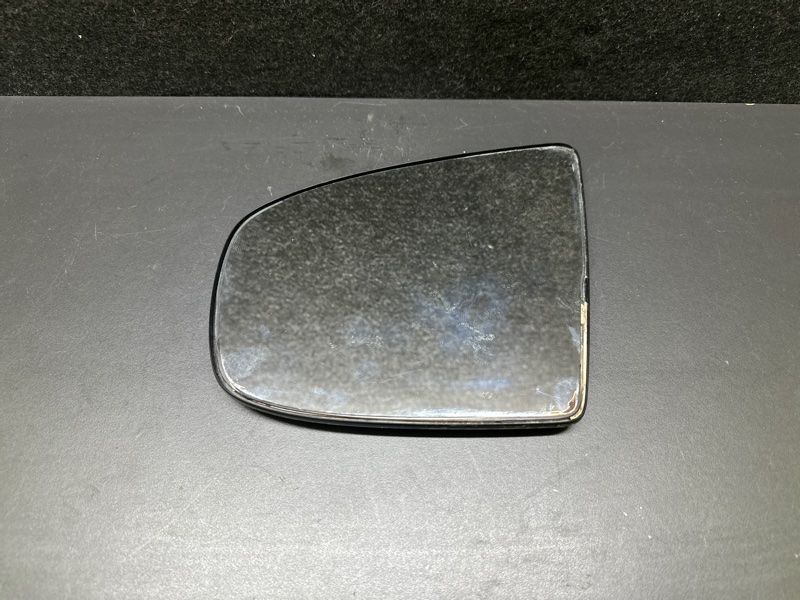 Зеркальный элемент левый BMW X5 (E70) 07-13 E70 51 16 7 174 987 Б/У