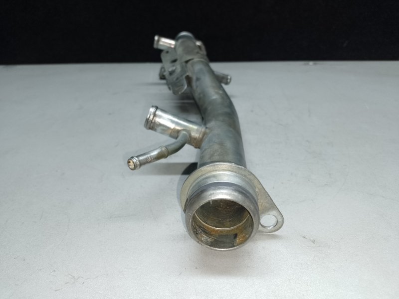 Патрубок системы охлаждения INFINITI M35/M45 04-10 3.5 VQ35