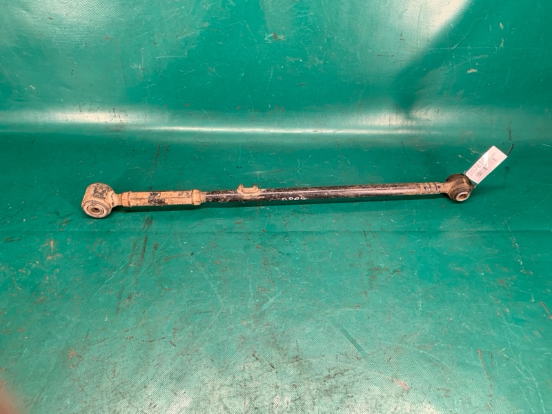 Запчасть рычаг задней подвески поперечный нижний задний левый TOYOTA CAMRY 10 92-96 Б/У Рычаг задней подвески поперечный нижний задний левый TOYOTA CAMRY 10 92-96 Б/У