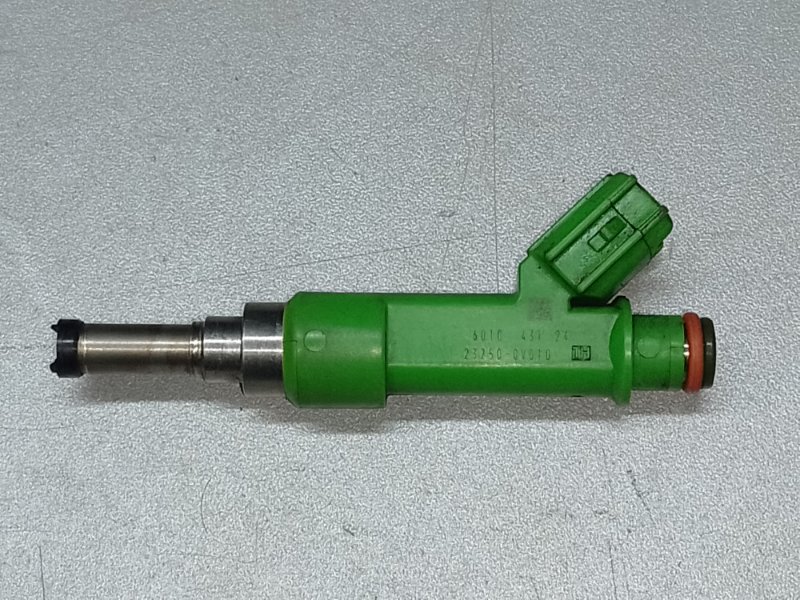 Форсунка топливная TOYOTA CAMRY 55 14-17 23209-09175 Б/У