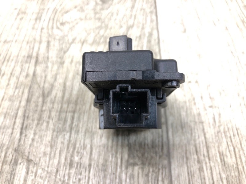 Моторчик заслонки печки FOCUS 10-18 2017 CB8 2.0 XQDA