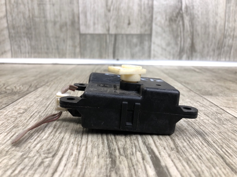 Моторчик заслонки печки NISSAN TEANA J32 08-14