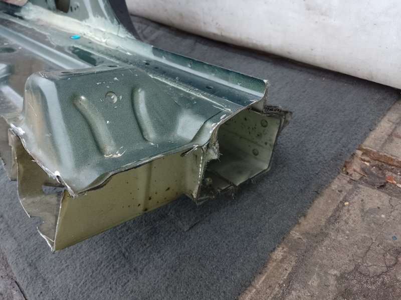 Стойка кузова средняя левая PILOT 15- 2017 3.5L