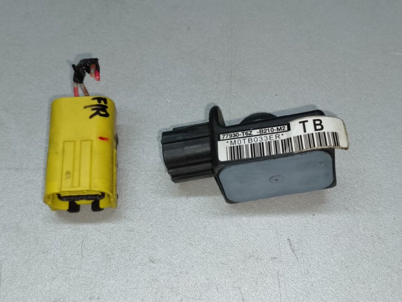 Датчик удара передний левый HONDA PILOT 15- 2017 3.5L 77930-T6Z-B21 Б/У