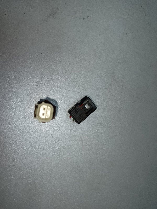 Датчик температуры охлаждающей жидкости MDX (YD2) 06-13 2007 YD2 3.7 J37A1