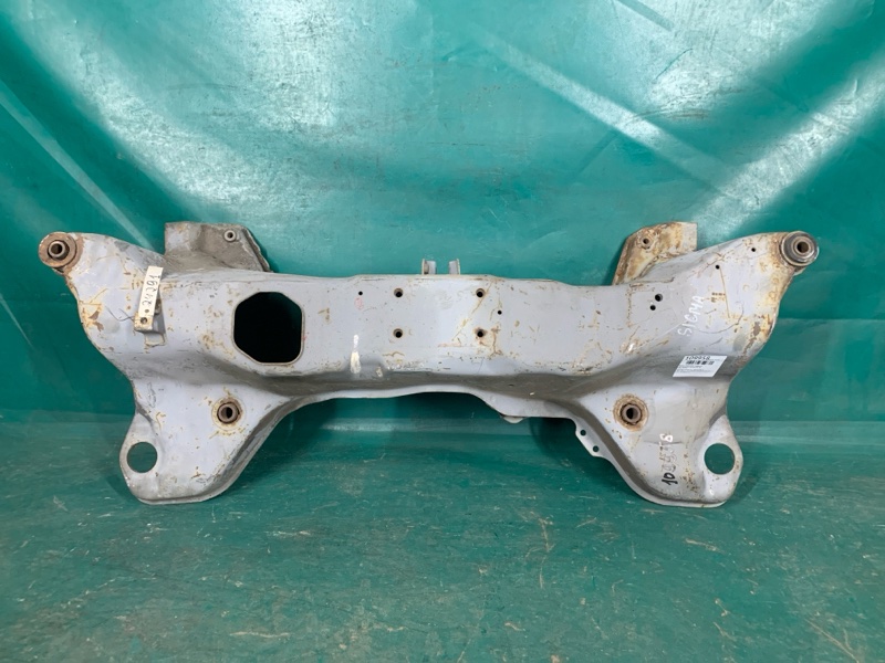 Балка передней подвески MITSUBISHI SIGMA 90-96 MB633354 Б/У