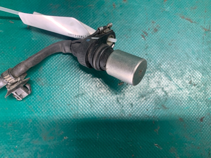 Датчик положения коленвала TOYOTA CAMRY 40 06-11