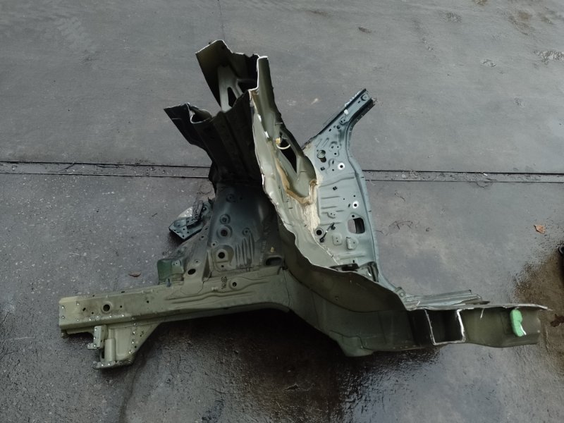 Четверть кузова передняя правый PILOT 15- 2017 3.5L