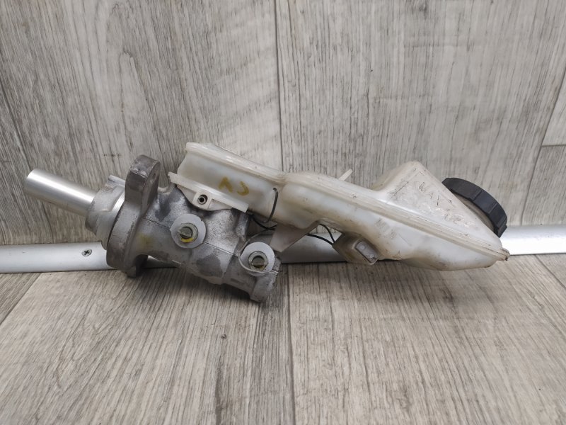 Главный тормозной цилиндр 3 BM 13-19 Главный тормозной цилиндр 3 BM 13-19