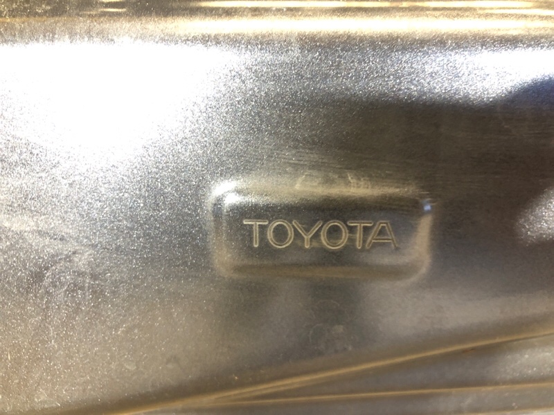 Капот RAV4 18- Капот RAV4 18-