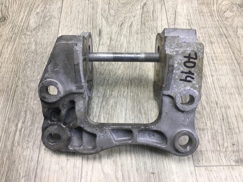 Кронштейн КПП EDGE 06-14 2010 T35PDED