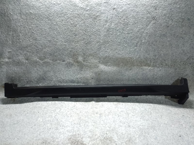 Накладка порога наружная левая NISSAN X-TRAIL/ROGUE T32 13-20 2015 T32 2.5 QR25DE 76851-5HA0A Б/У