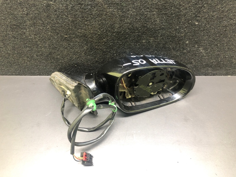 Зеркало правое JETTA 05-10