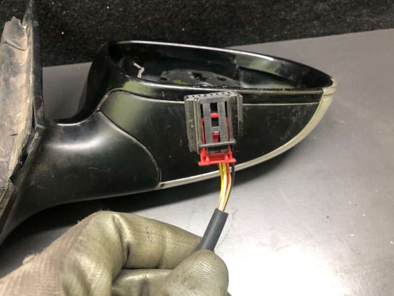 Зеркало правое JETTA 05-10