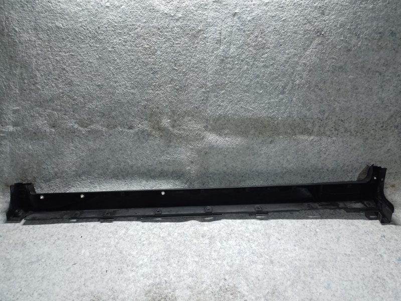 Накладка порога наружная правая NISSAN X-TRAIL/ROGUE T32 13-20 T32 2.5 QR25DE