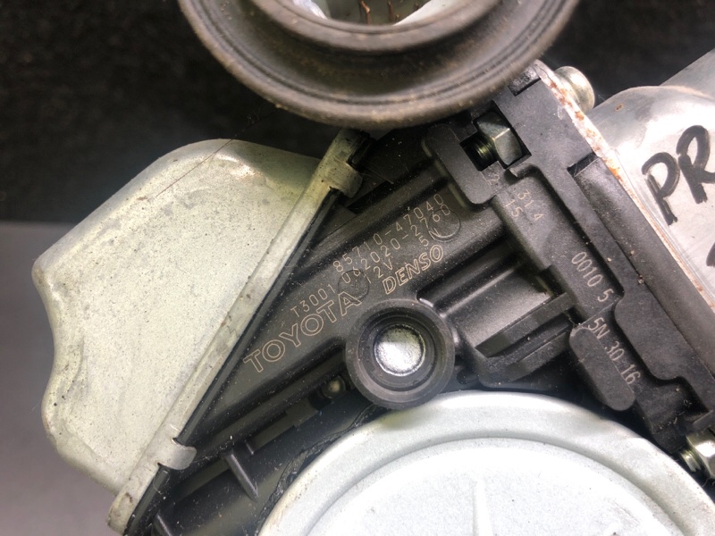 Стеклоподъемник передний правый PRIUS - 30 09-17 2011 XW30 1.8 2ZRFXE