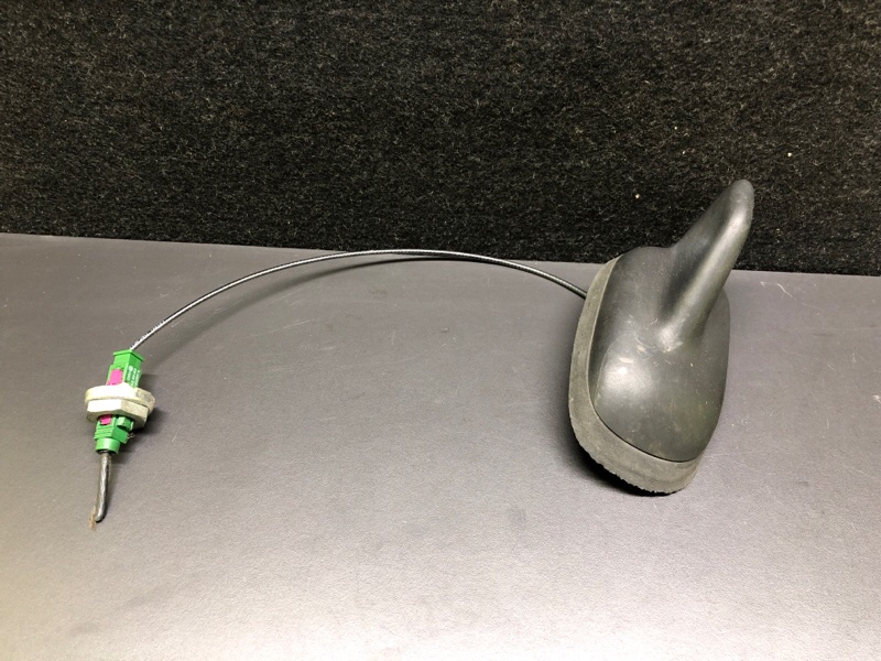 Антенна VOLKSWAGEN PASSAT B7 11-15 3C0 035 507 Q Б/У