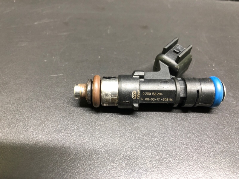 Форсунка топливная FIESTA 08-17 1.6