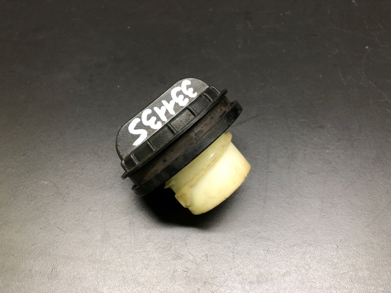 Крышка топливного бака NISSAN QX56 / TITAN / ARMADA 04-16 17251-AR201 Б/У