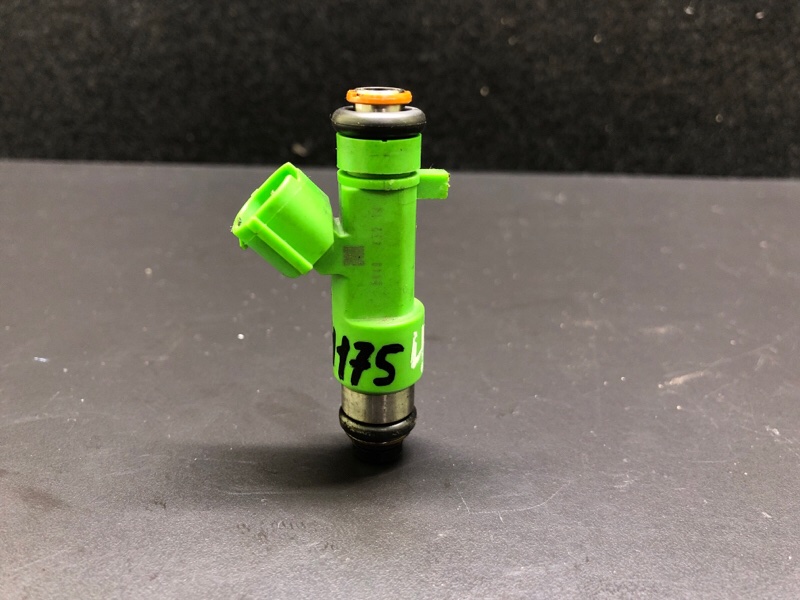 Форсунка топливная NISSAN PATHFINDER R52 12-21 2015 R52 3.5 VQ35DE 16600-JA10A Б/У