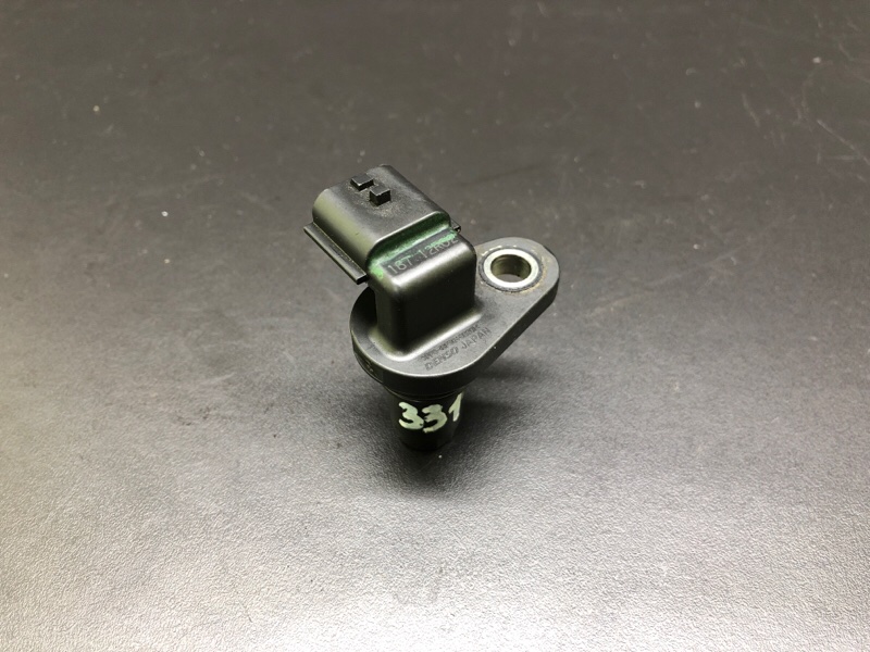 Датчик положения распредвала NISSAN PATHFINDER R52 12-21 2015 R52 3.5 VQ35DE 23731-JA11B Б/У