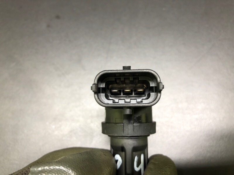 Датчик положения распредвала FORD FOCUS 04-11 1.6