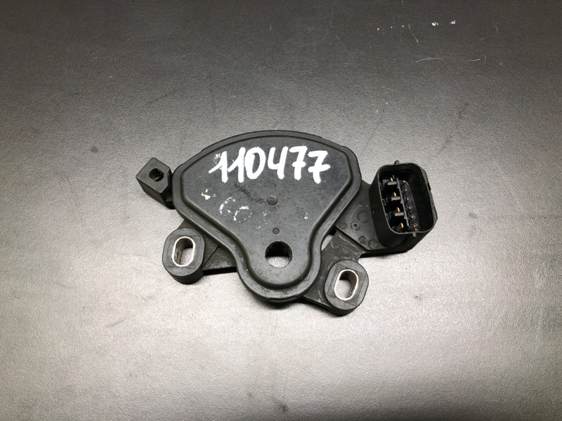 Датчик положения селектора АКПП MITSUBISHI OUTLANDER 03-07 MD757783 Б/У