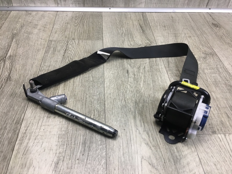 Ремень безопасности передний правый MITSUBISHI OUTLANDER GF 12- Внедорожник 2.4 7000D812XA Б/У