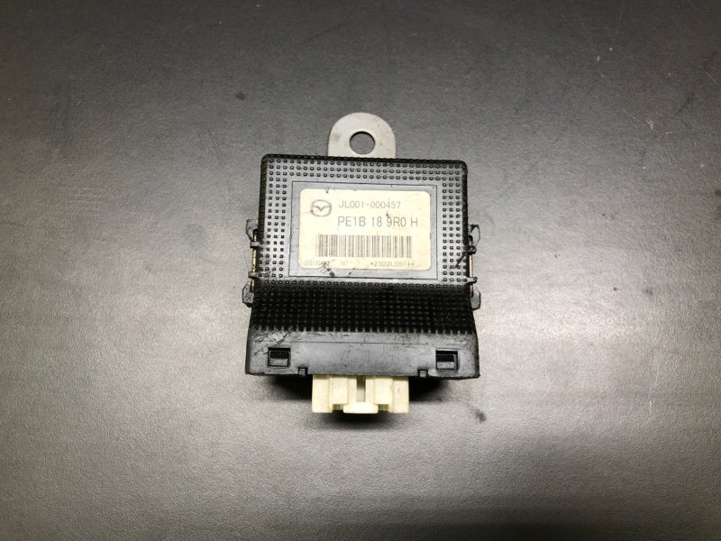Блок управления полным приводом MAZDA CX-5 (KE) 11-17 PE1B-18-9R0H Б/У