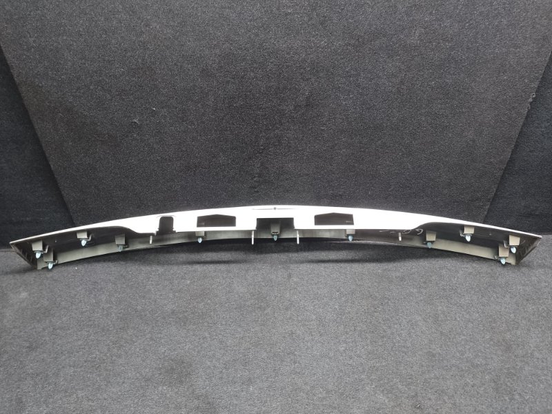 Панель подсветки номера PRIUS - 30 09-17 2011 XW30 1.8 2ZRFXE