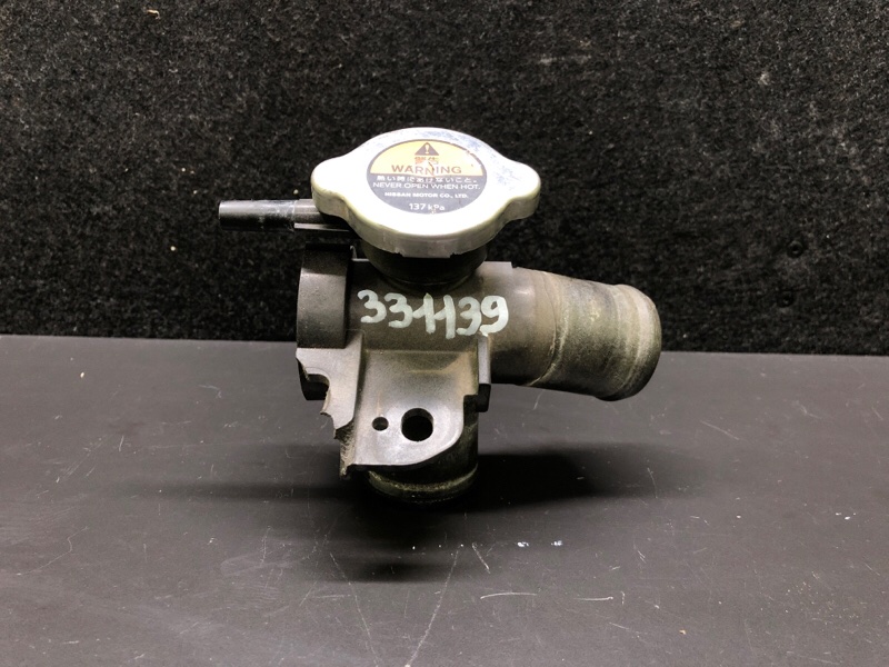 Горловина радиатора NISSAN TEANA J32 08-14 21517-JN20A Б/У