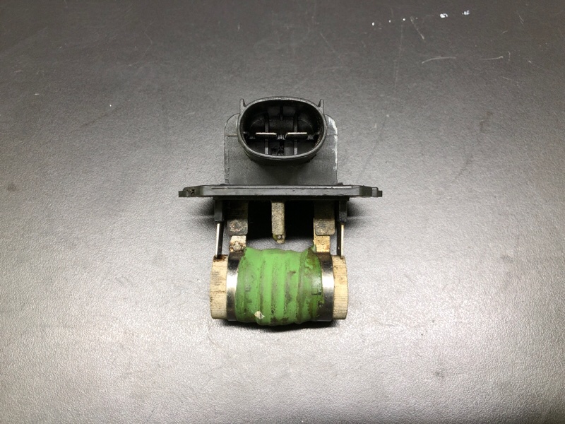 Резистор вентилятора радиатора HYUNDAI TUCSON TL 15-20 25385-2T600 Б/У