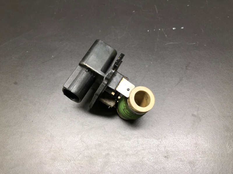 Резистор вентилятора радиатора TUCSON TL 15-20