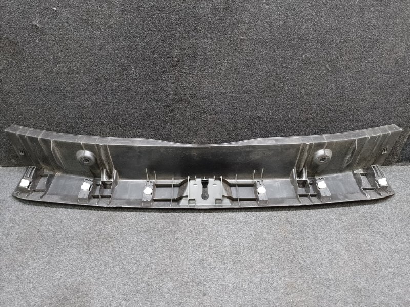 Накладка на порог багажника SUBARU CROSSTREK 12-17 GP FB20X e-Boxer Накладка на порог багажника SUBARU CROSSTREK 12-17 GP FB20X e-Boxer