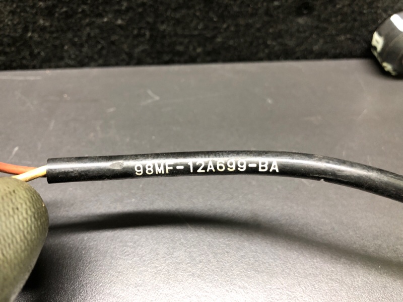 Датчик детонации FIESTA 08-17 1.6